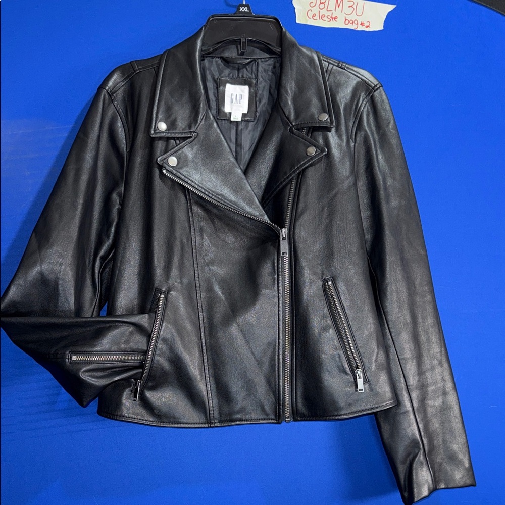 GAP Women's Sleek Black Leather Jacket